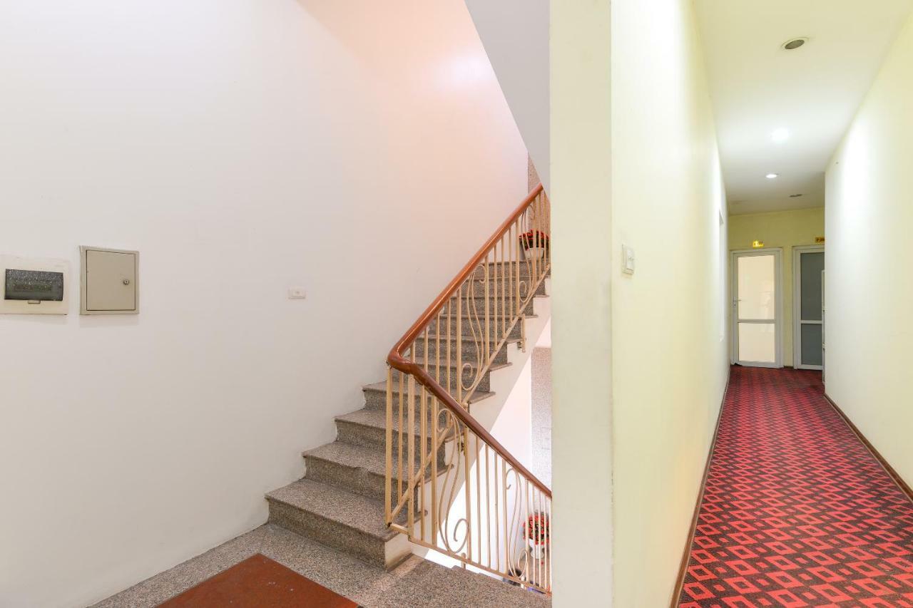 Oyo 279 West Lake Hotel Ανόι Εξωτερικό φωτογραφία